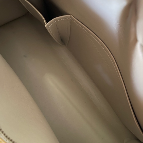 LV vernis Mono Tompkins Square - Picture 5 of 11